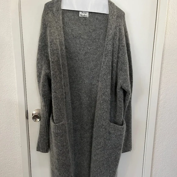 Poshmark acne store studios